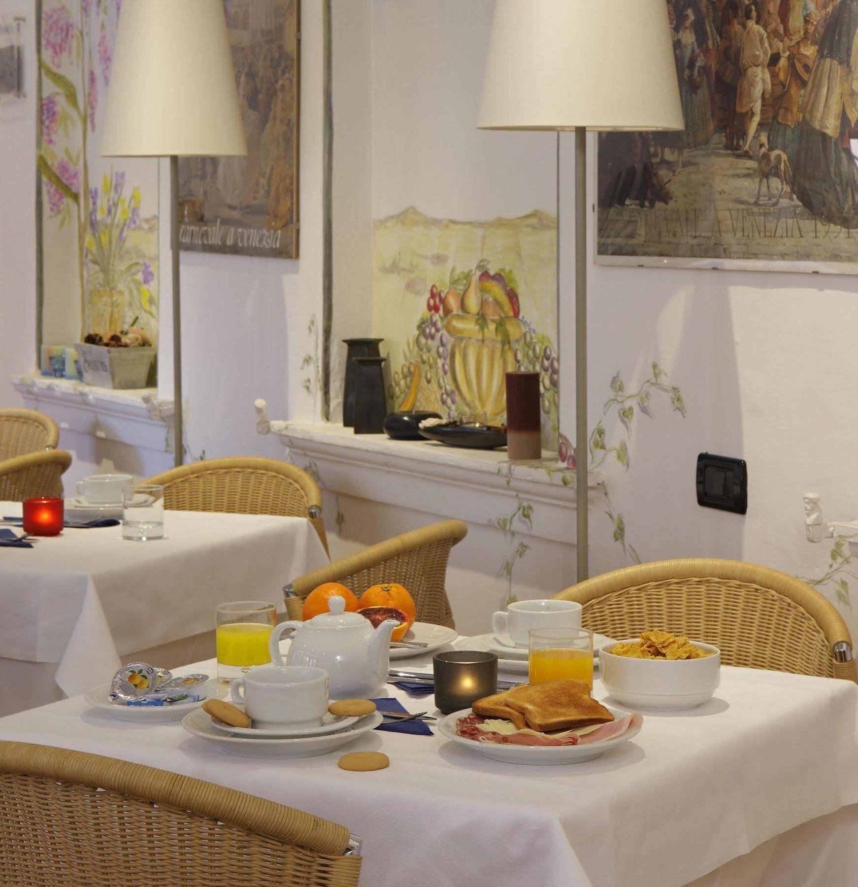 Hotel Roberta Mestre Ristorante foto